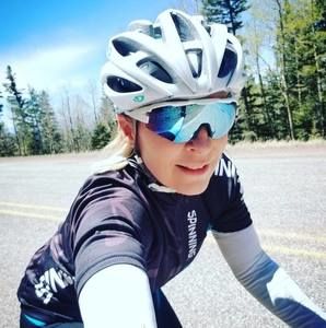 Meet your Posher, Heidi